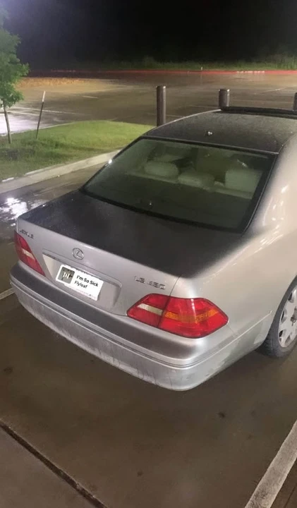 2002 Lexus LS 3rd Gen - Image 4 of 4