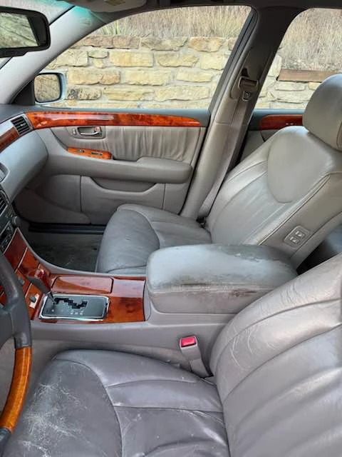 2002 Lexus LS 3rd Gen - Image 3 of 7