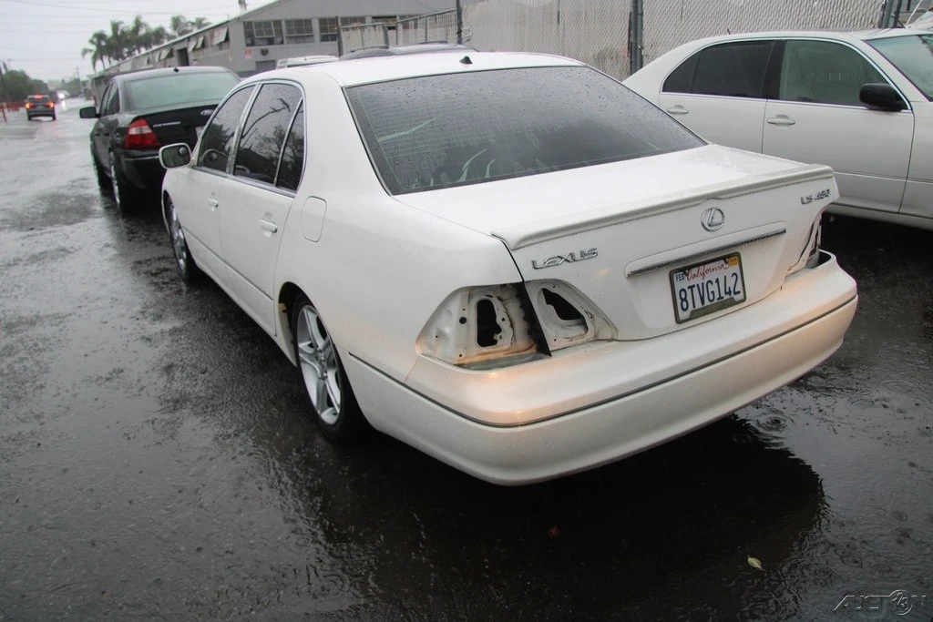 2002 Lexus LS 3rd Gen - Image 4 of 21