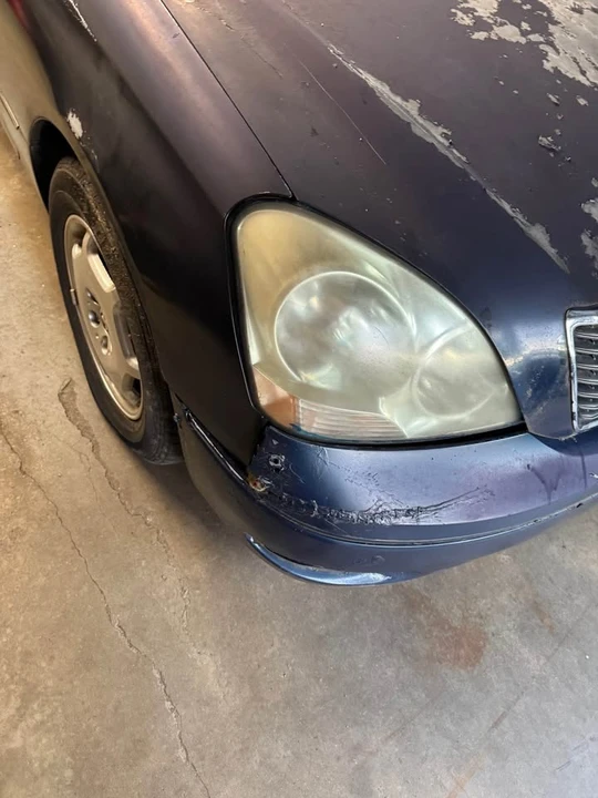 2002 Lexus LS 3rd Gen - Image 5 of 9