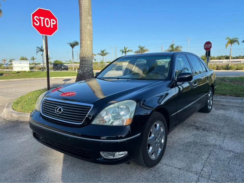 2002 Lexus LS 3rd Gen - Image 2 of 11