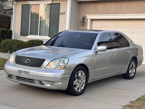 2002 Lexus LS 430 Sedan