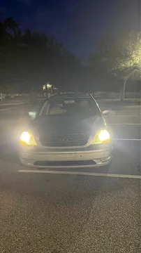2002 Lexus LS 430 Sedan 4D