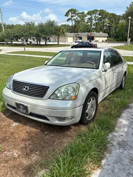2002 Lexus LS 430 Sedan 4D