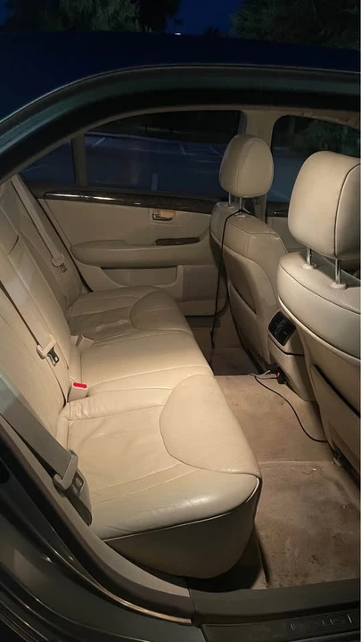 2002 Lexus LS 3rd Gen - Image 8 of 9