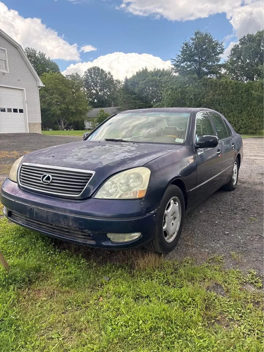 2002 Lexus LS 3rd Gen - Image 2 of 7