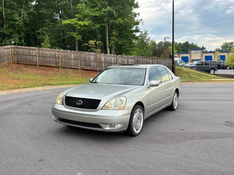 2002 Lexus LS 3rd Gen - Image 7 of 14