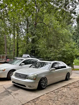 2002 Lexus LS 430 Sedan 4D