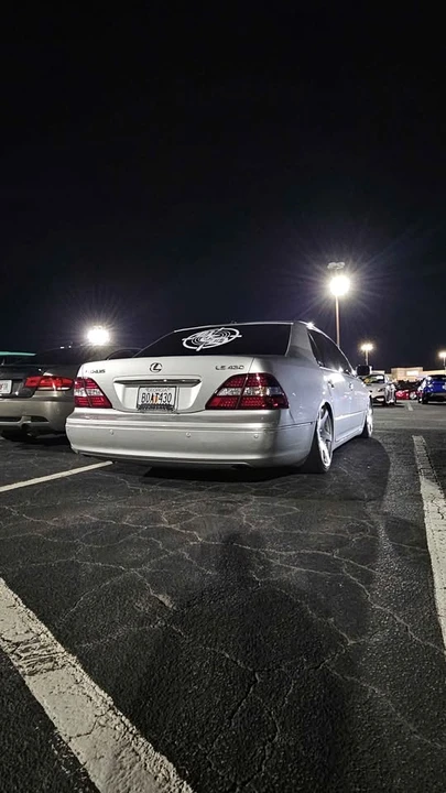 2002 Lexus LS 3rd Gen - Image 2 of 6