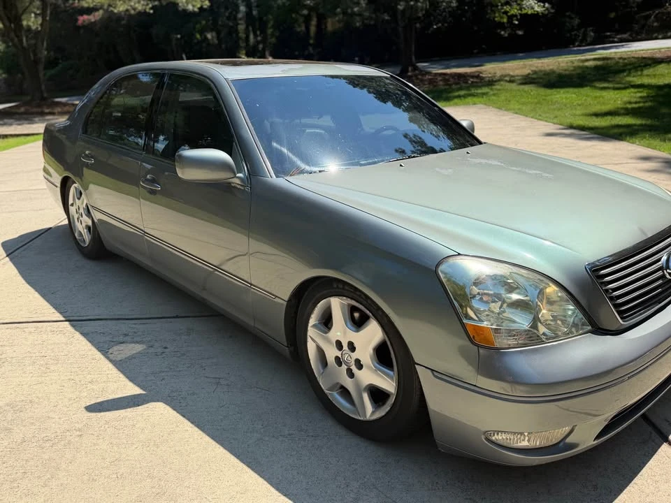 2002 Lexus LS 3rd Gen - Image 5 of 18