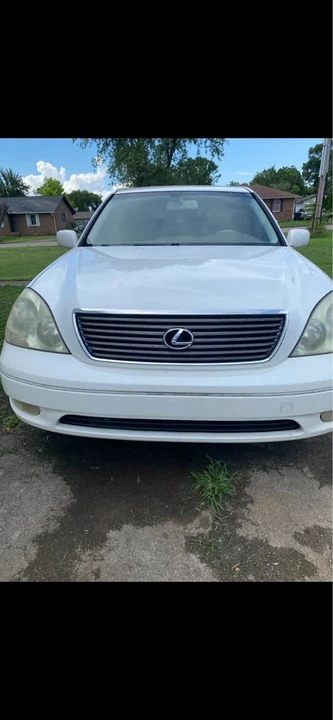 2002 Lexus LS 3rd Gen - Image 4 of 4