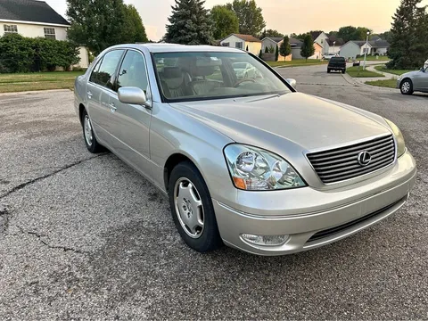 2002 Lexus LS 430 Sedan 4D