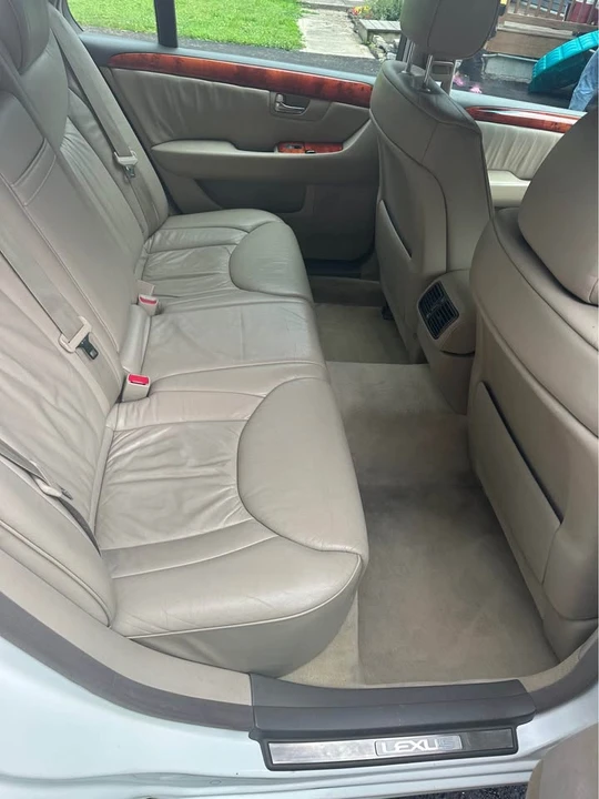 2002 Lexus LS 3rd Gen - Image 6 of 15