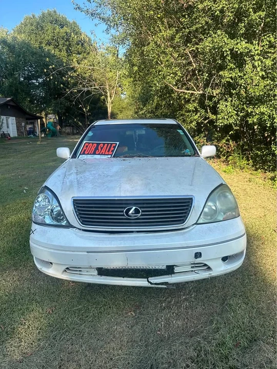 2002 Lexus LS 3rd Gen - Image 4 of 12