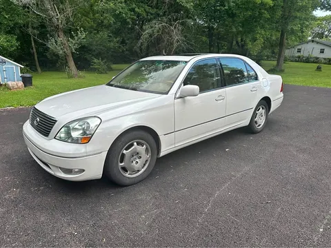 2002 Lexus LS 430 Sedan 4D