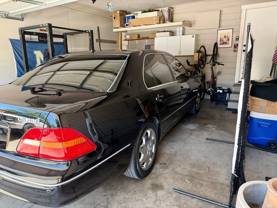 2002 Lexus LS 3rd Gen - Image 7 of 8
