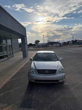 2002 Lexus LS 430 Sedan 4D