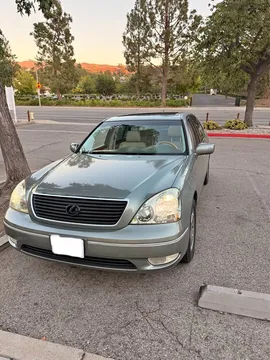 2002 Lexus LS 430 Sedan 4D