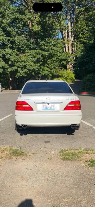 2002 Lexus LS 3rd Gen - Image 7 of 8