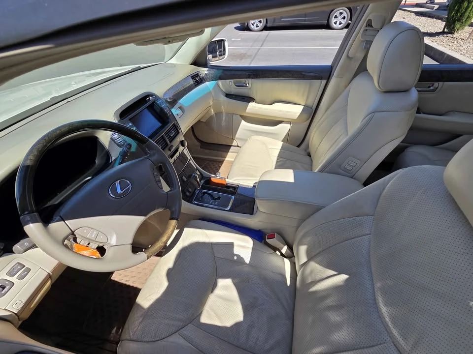 2002 Lexus LS 3rd Gen - Image 6 of 20