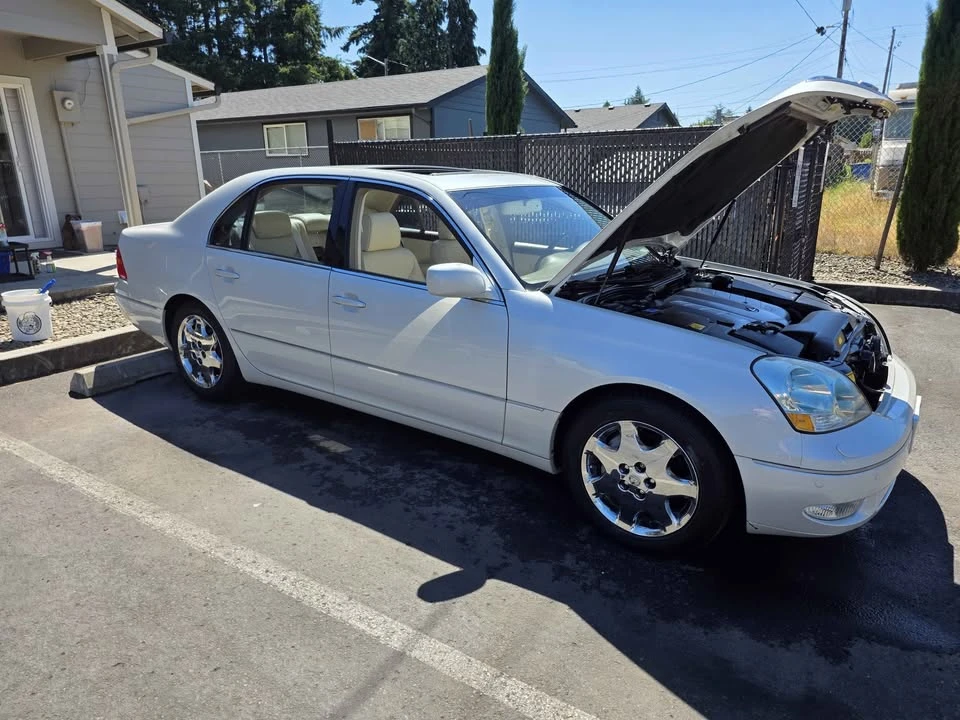 2002 Lexus LS 3rd Gen - Image 12 of 20