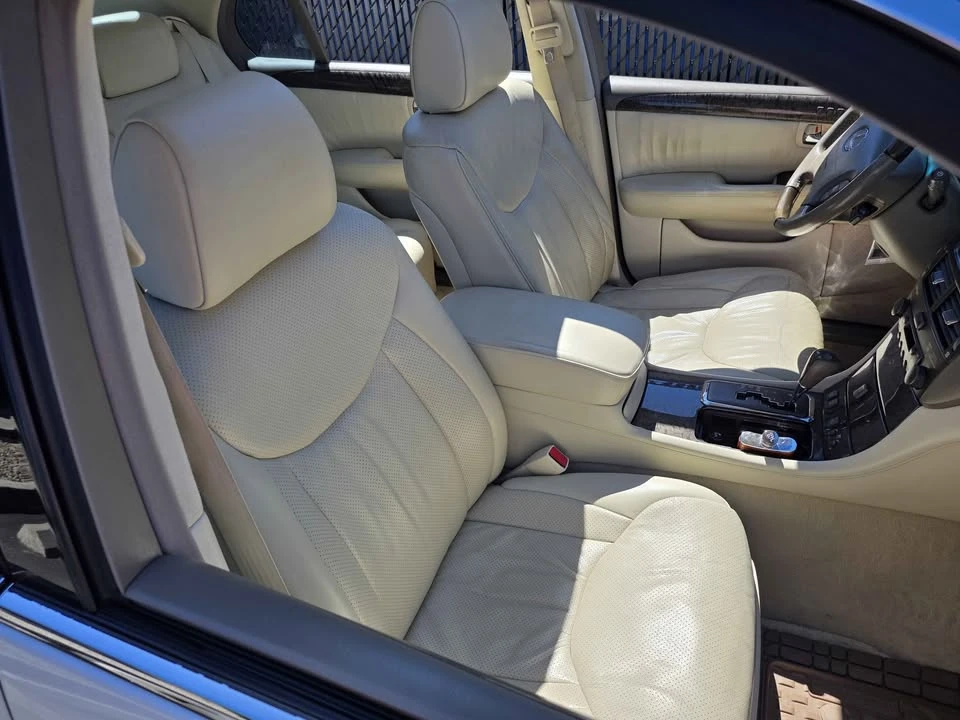 2002 Lexus LS 3rd Gen - Image 8 of 20
