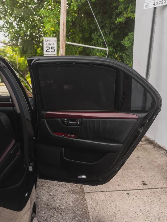 2002 Lexus LS 3rd Gen - Image 18 of 20