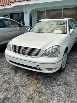2002 Lexus LS 430 Sedan 4D