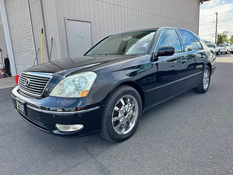 2002 Lexus LS 430 Sedan 4D