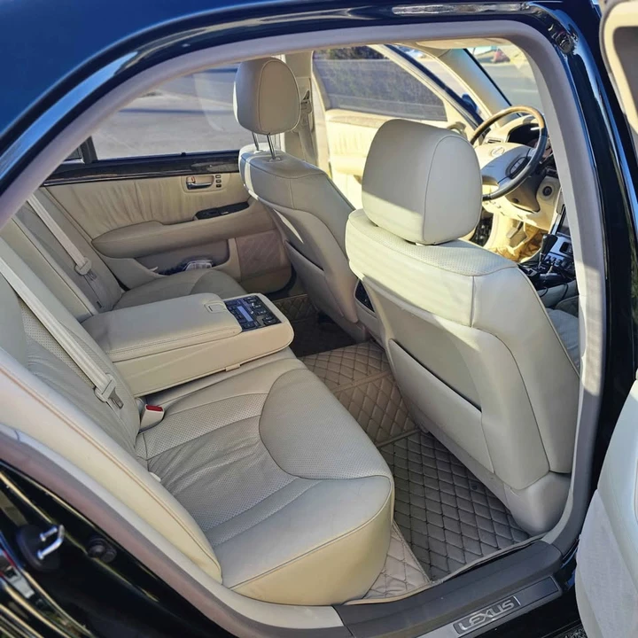 2002 Lexus LS 3rd Gen - Image 3 of 15