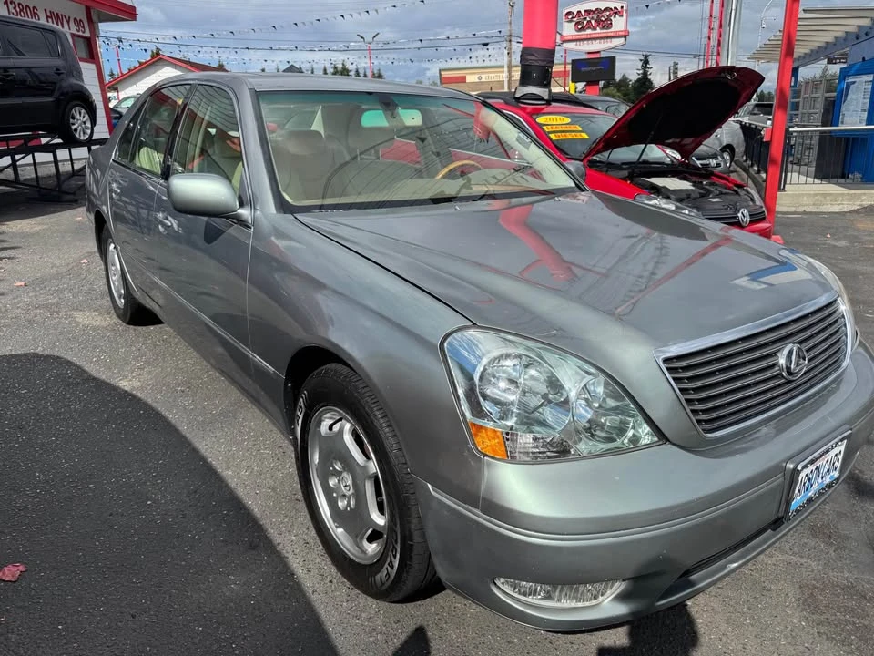 2002 Lexus LS 3rd Gen - Image 3 of 12