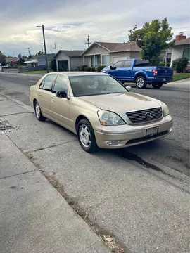 2002 Lexus LS 430 Sedan