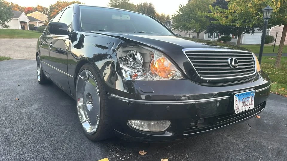 2002 Lexus LS 3rd Gen - Image 9 of 9