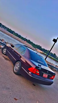 2002 Lexus LS 430 Sedan