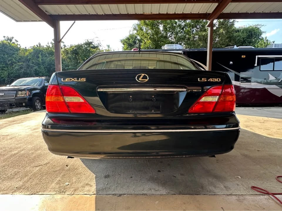 2002 Lexus LS 3rd Gen - Image 6 of 6