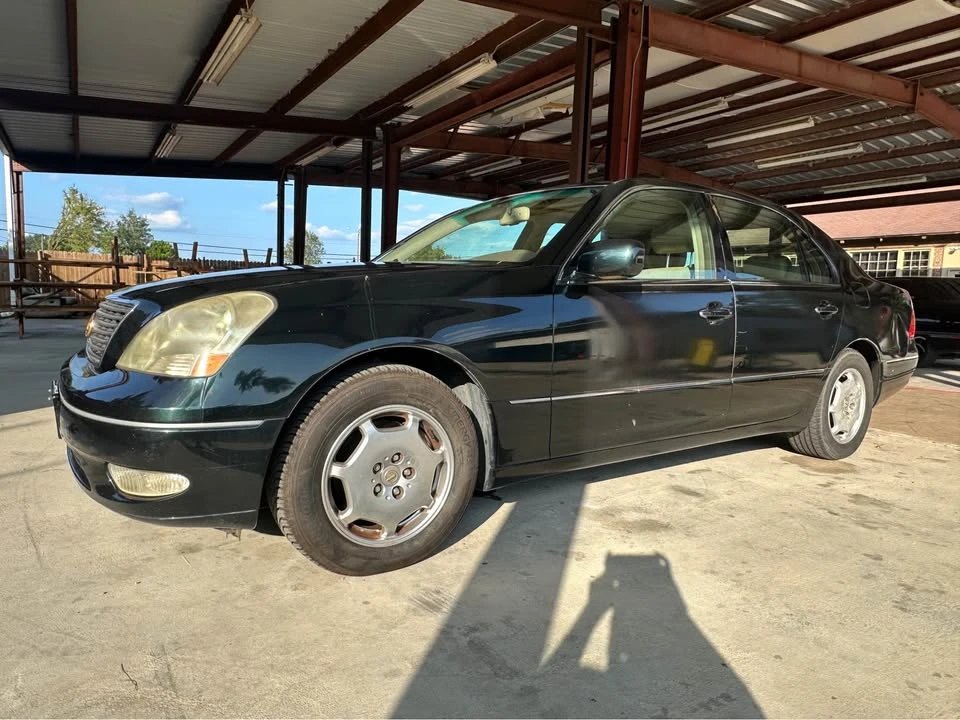 2002 Lexus LS 3rd Gen - Image 2 of 6