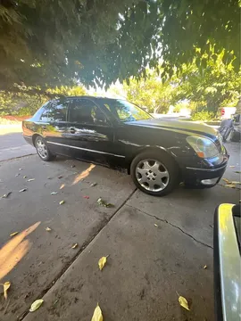 2002 Lexus LS 430 Sedan 4D
