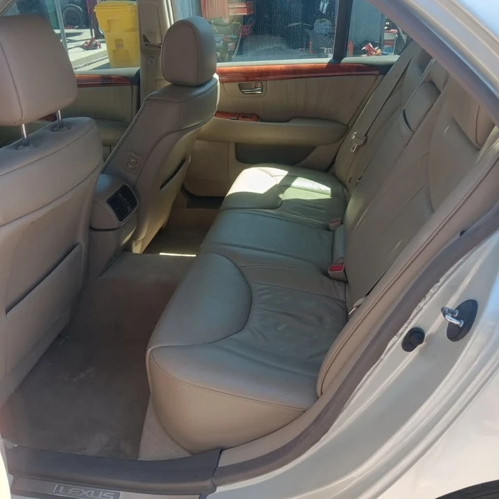 2002 Lexus LS 3rd Gen - Image 3 of 5