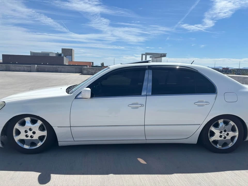 2002 Lexus LS 3rd Gen - Image 4 of 12
