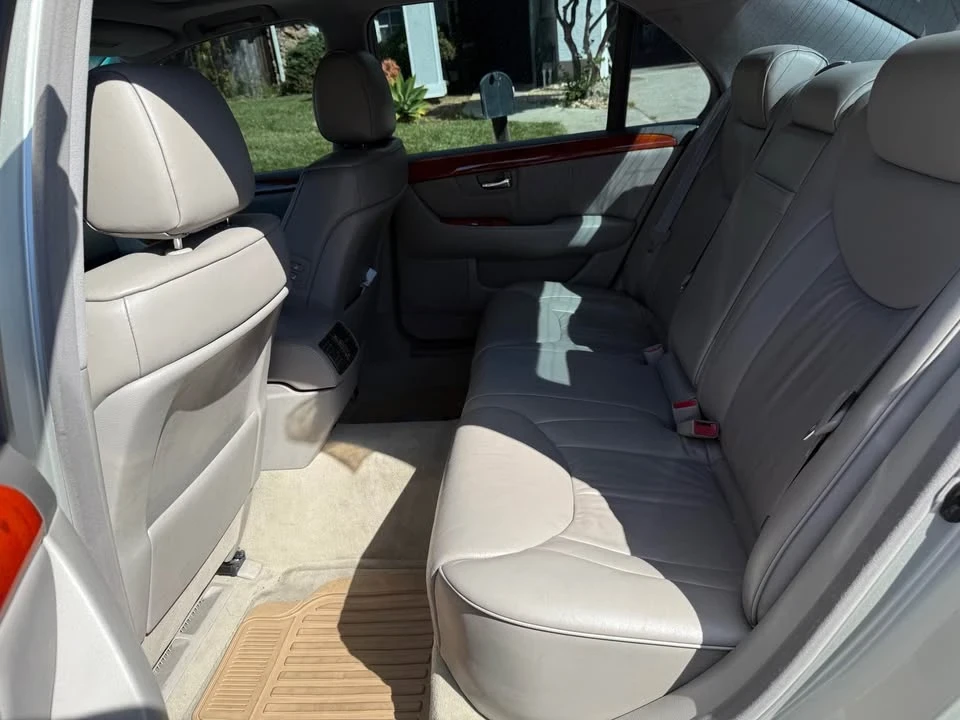 2002 Lexus LS 3rd Gen - Image 3 of 6