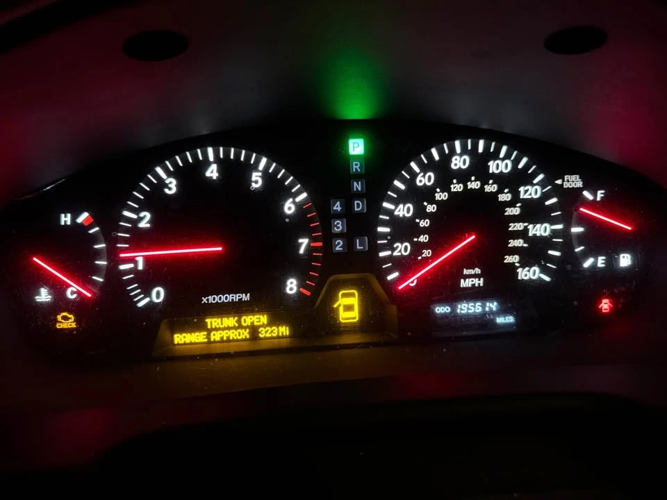 2002 Lexus LS 3rd Gen - Image 4 of 4