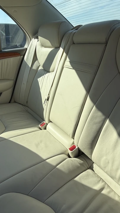 2002 Lexus LS 3rd Gen - Image 9 of 31