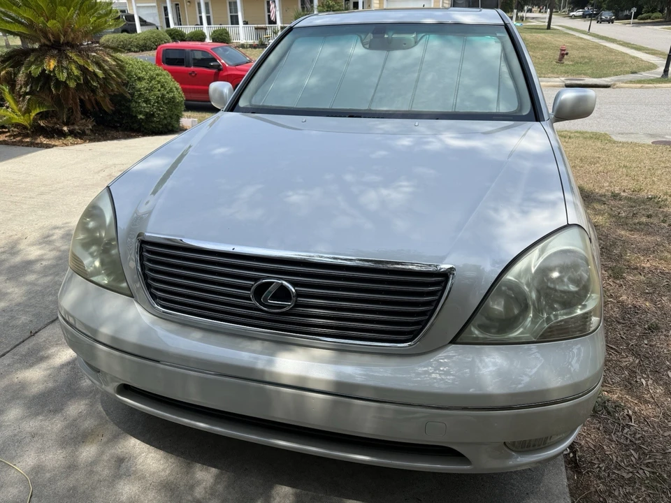 2002 Lexus LS 3rd Gen - Image 2 of 20