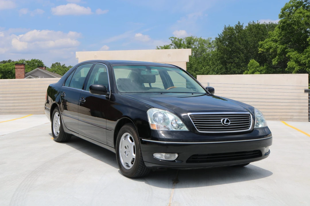 2002 Lexus LS 3rd Gen - Image 6 of 31