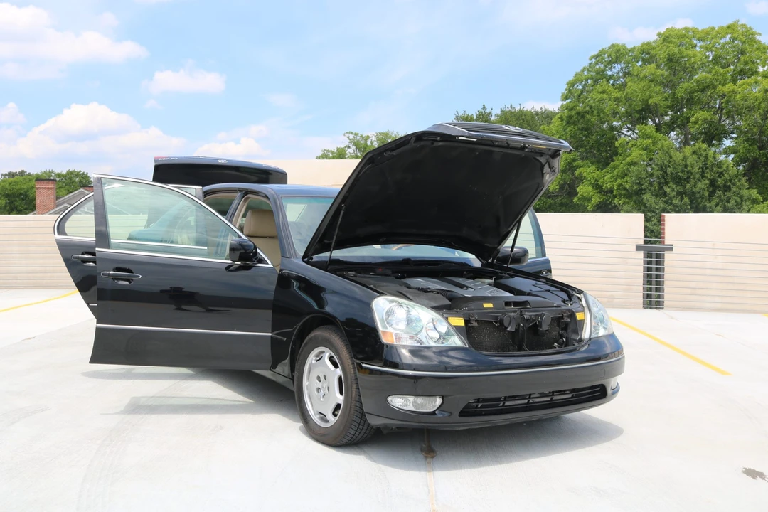 2002 Lexus LS 3rd Gen - Image 30 of 31