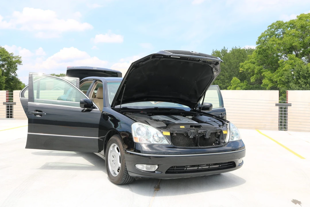 2002 Lexus LS 3rd Gen - Image 31 of 31