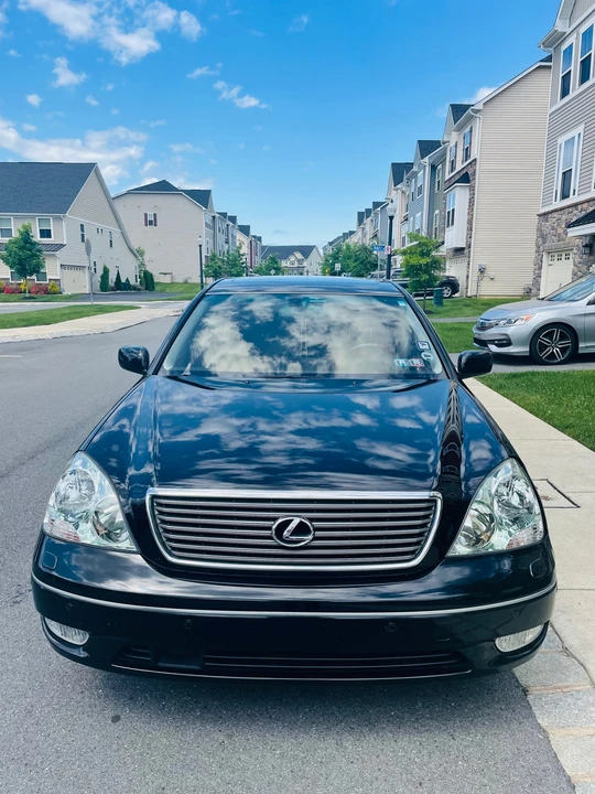 2002 Lexus LS 3rd Gen - Image 4 of 31