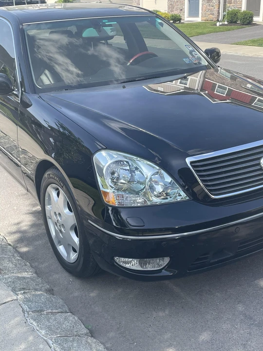 2002 Lexus LS 3rd Gen - Image 25 of 31