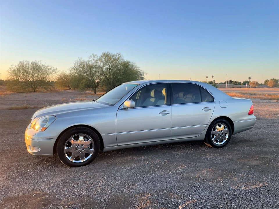 2002 Lexus LS 3rd Gen - Image 31 of 31