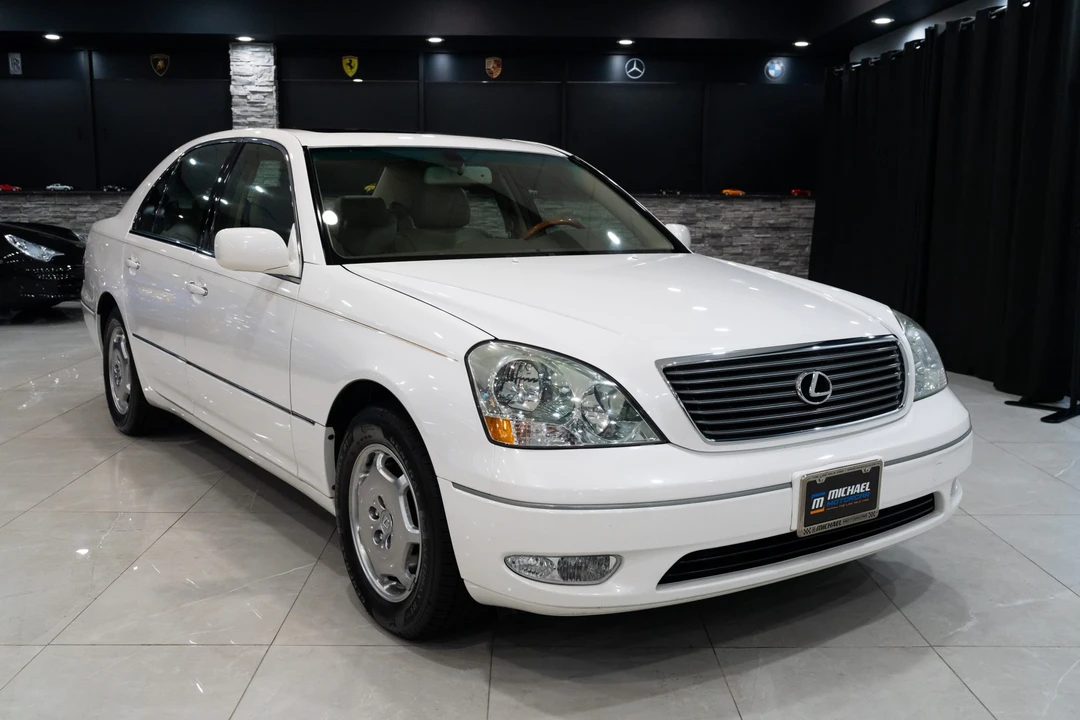 2002 Lexus LS 3rd Gen - Image 25 of 31